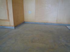 maza-ru gare-ji sekoutyuu02.jpg